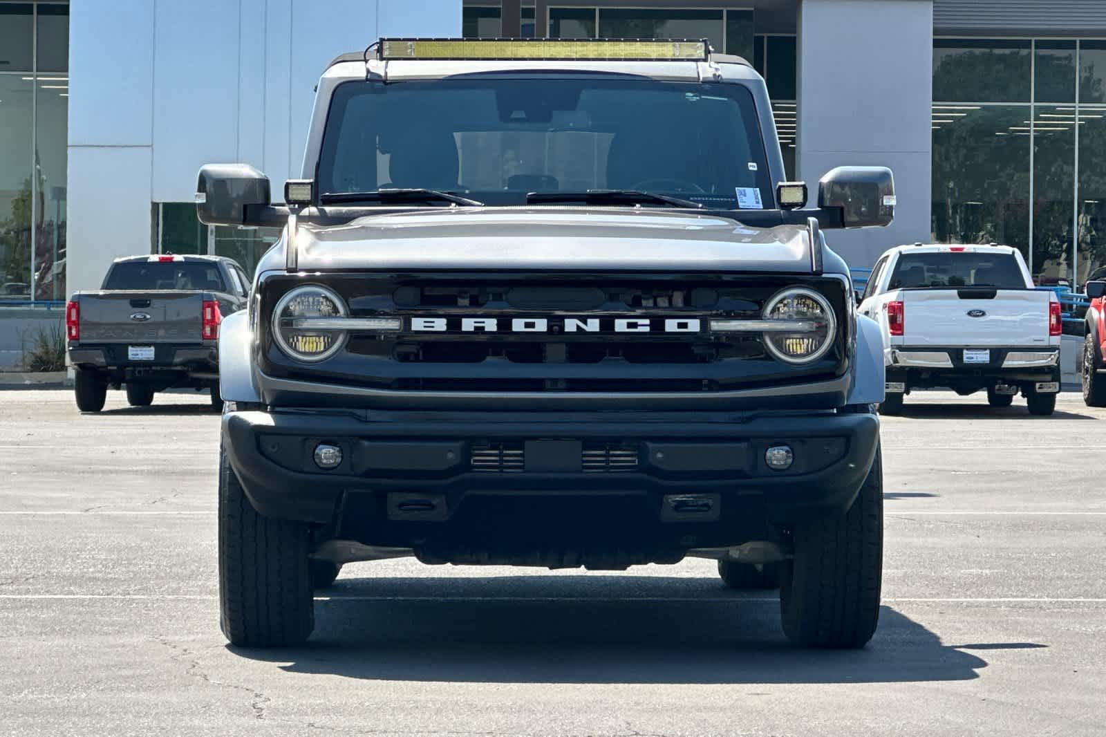 Thumbnail: 2021 Ford Bronco - 10