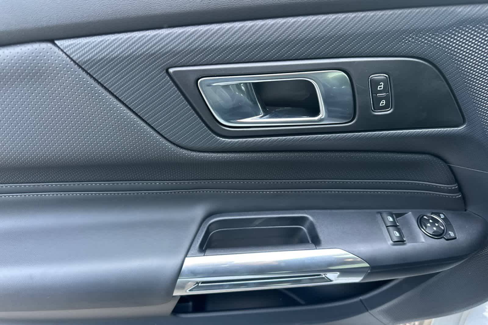 Thumbnail: 2026 Ford Mustang - 13