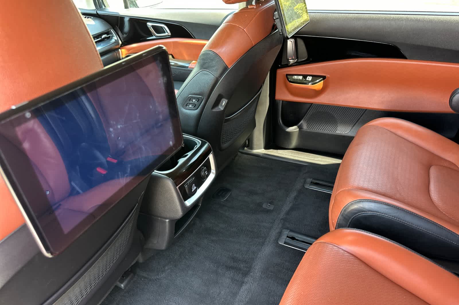 2022 Kia Carnival SX Prestige photo 4