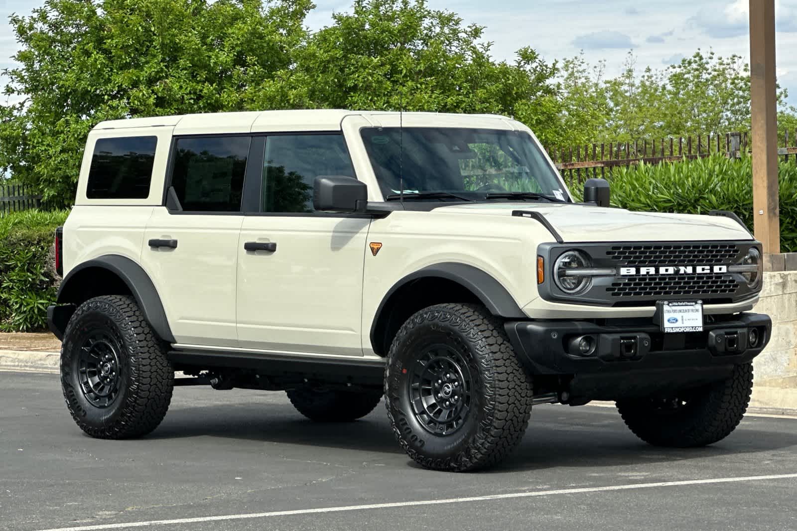 Thumbnail: 2026 Ford Bronco - 10