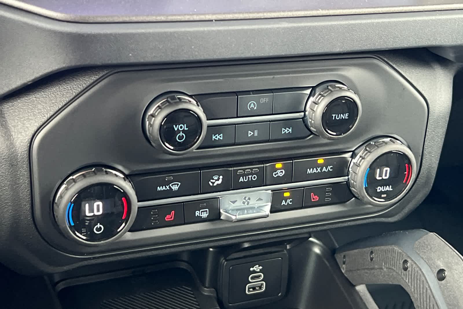 Thumbnail: 2026 Ford Bronco - 22