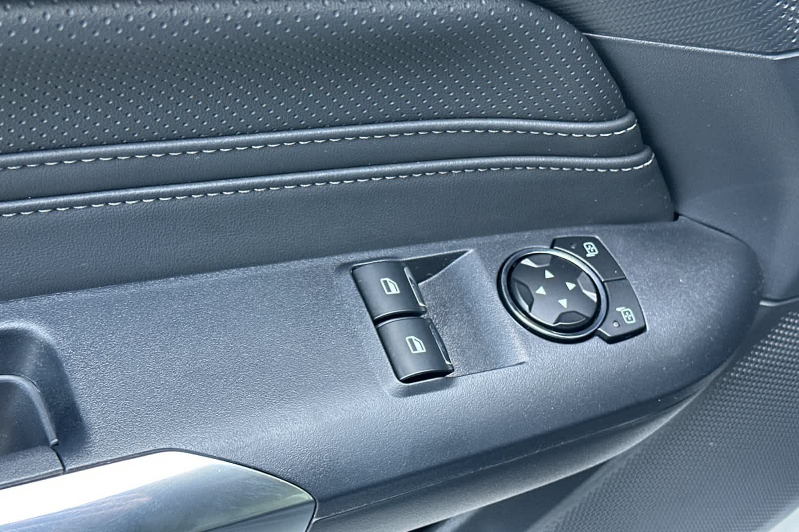 Thumbnail: 2026 Ford Mustang - 14