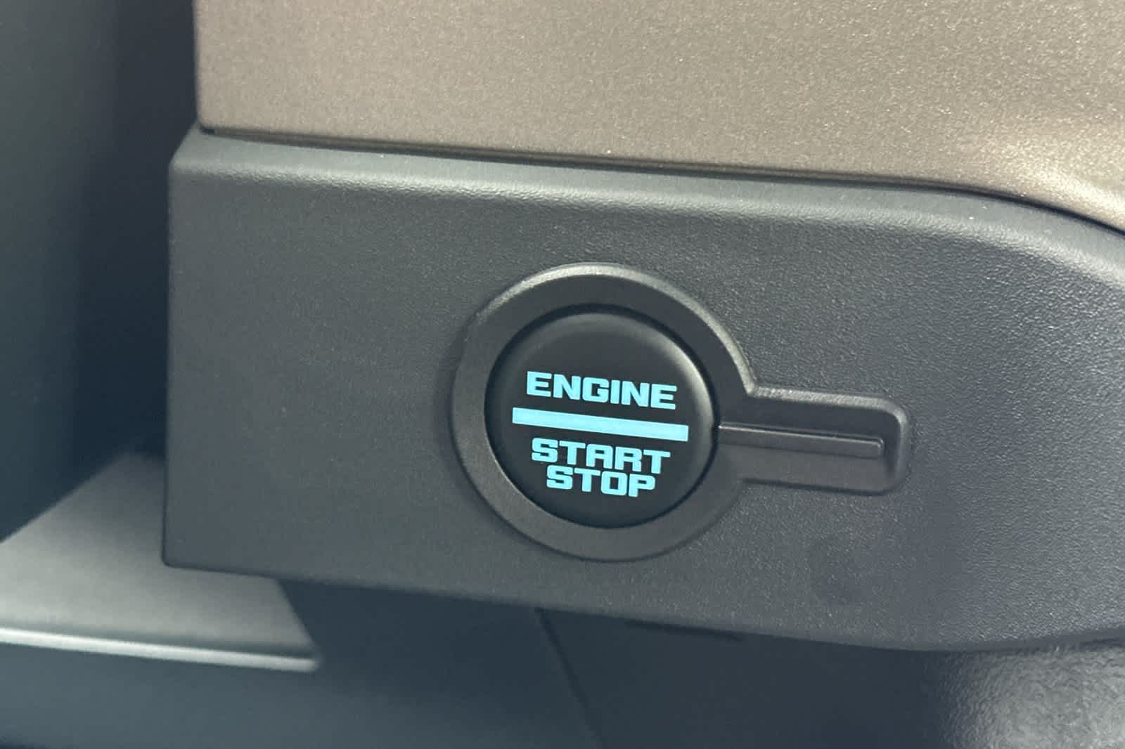 Thumbnail: 2025 Ford Bronco - 23