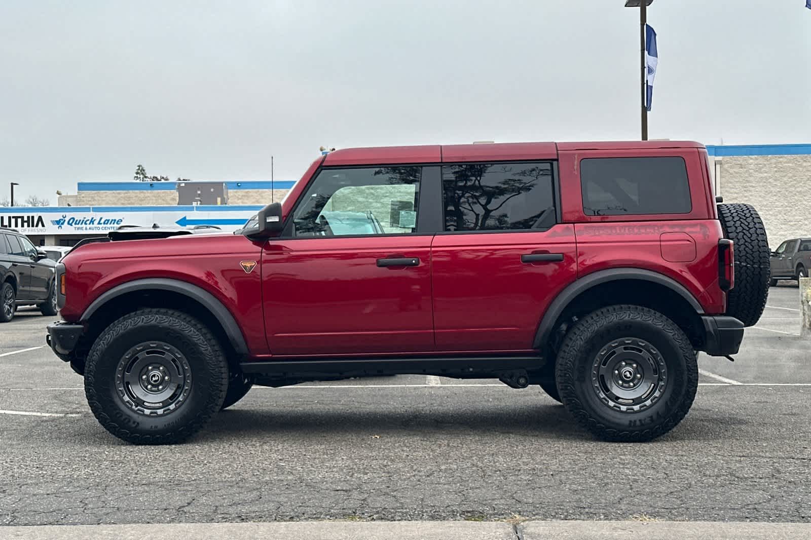 Thumbnail: 2025 Ford Bronco - 5
