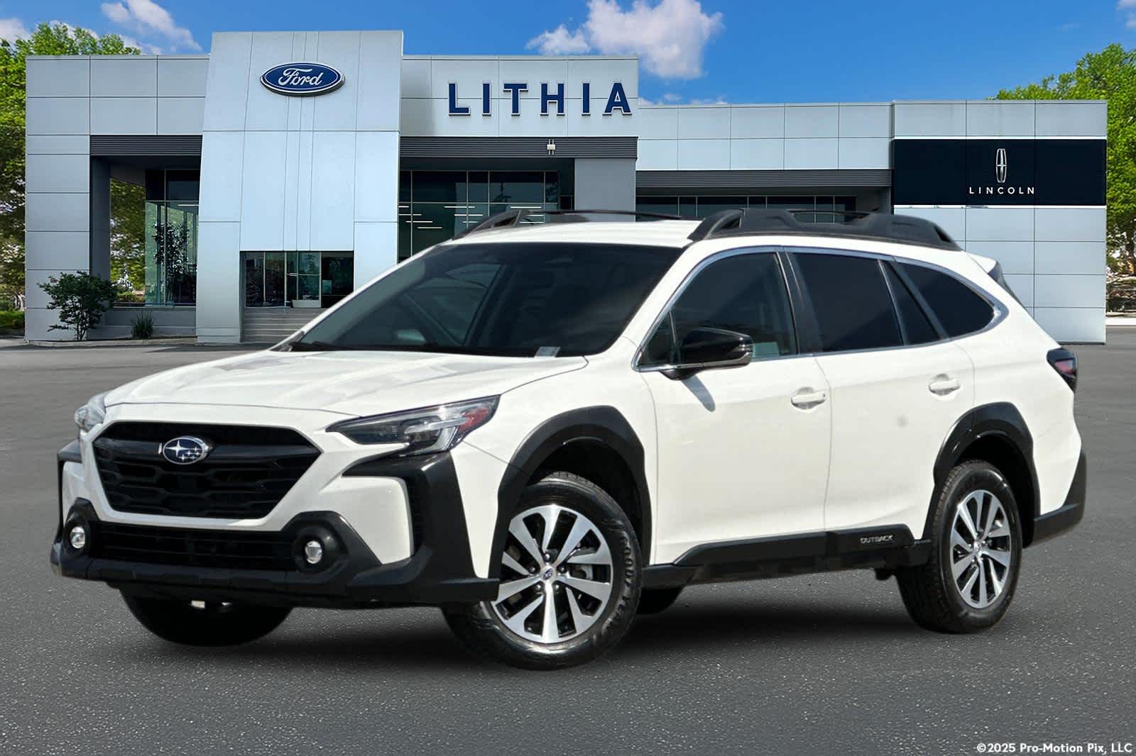 2023 Subaru Outback Premium's photo