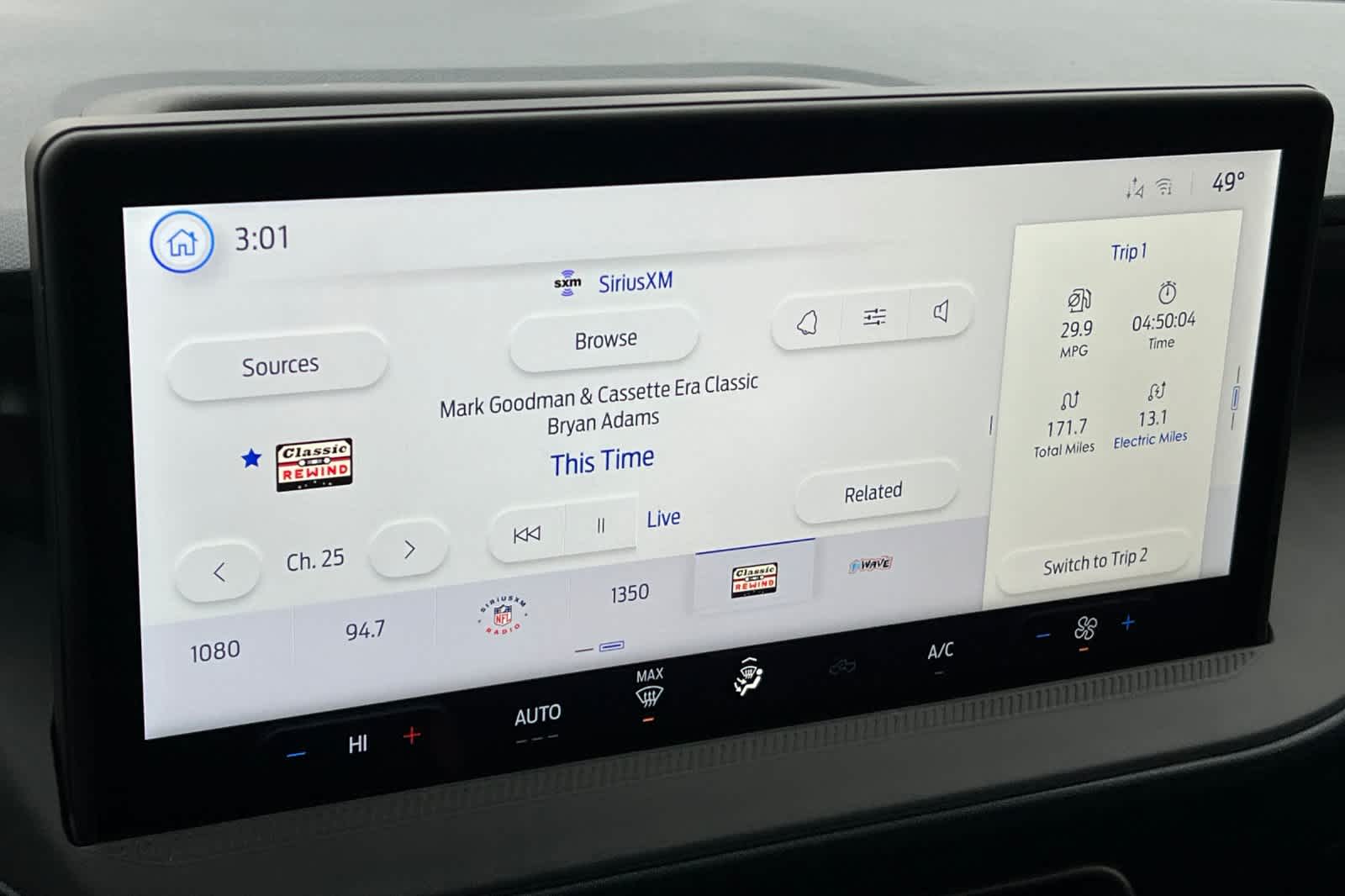 Thumbnail: 2025 Ford Maverick - 18