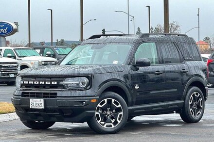 2021 Ford Bronco Sport Outer Banks 4x4 Sport Utility