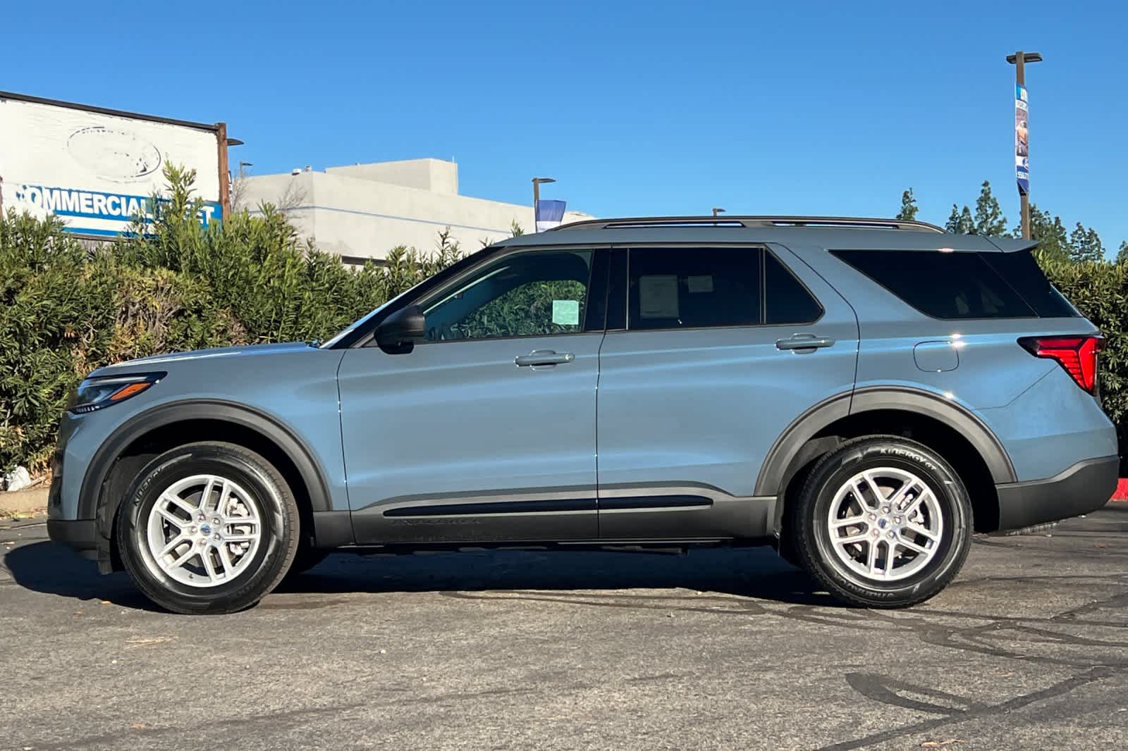 Thumbnail: 2026 Ford Explorer - 5