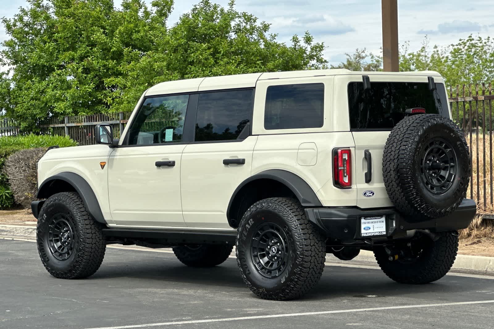 Thumbnail: 2026 Ford Bronco - 6