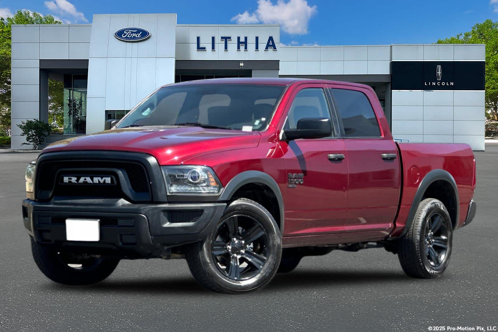 2024 RAM 1500 Classic Warlock 4x4 Crew Cab 5'7's photo