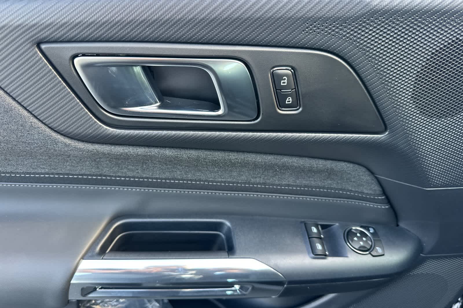 Thumbnail: 2026 Ford Mustang - 13