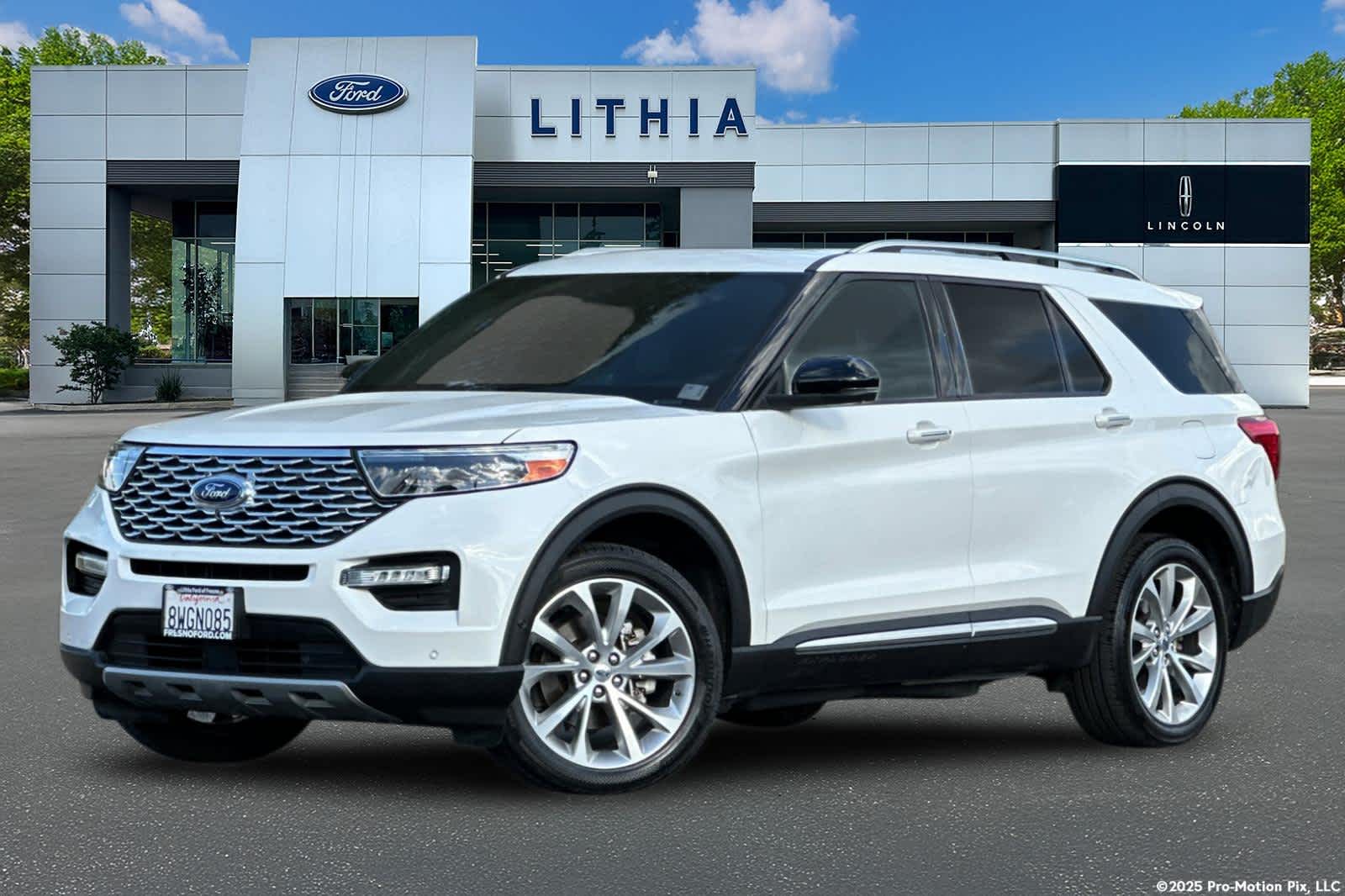 2021 Ford Explorer Platinum 4WD's photo