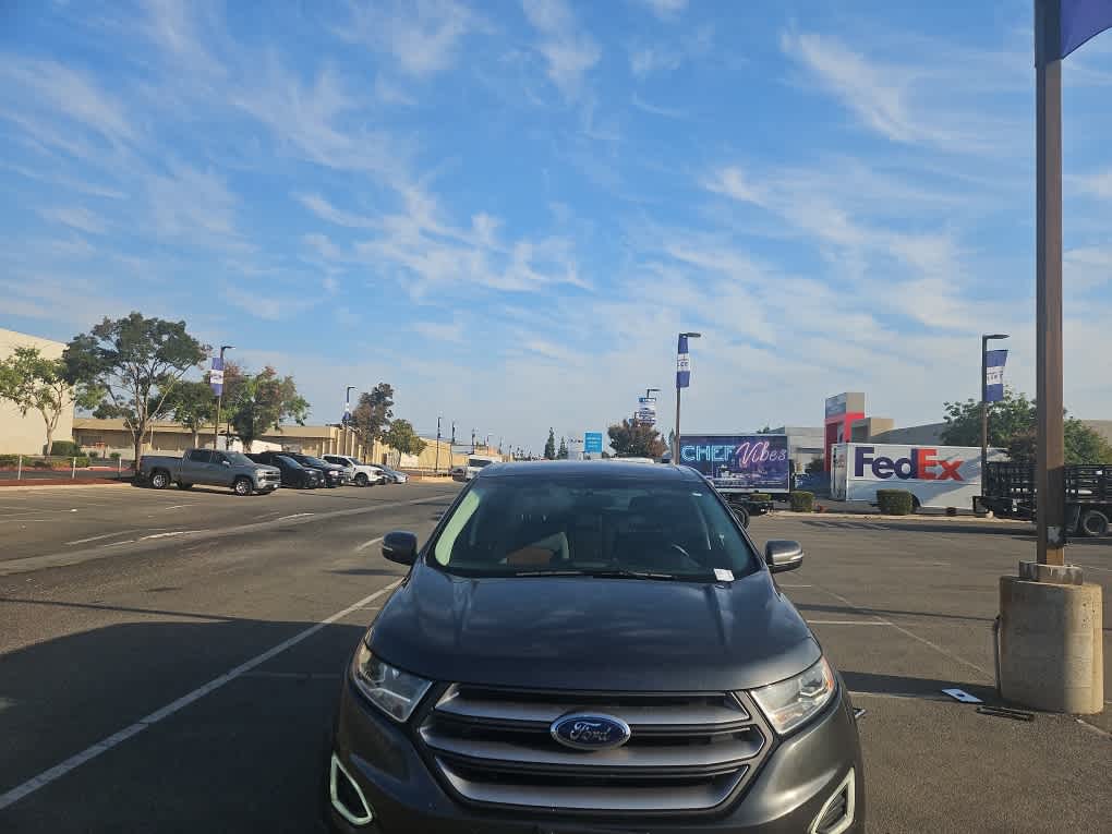 Used 2018 Ford Edge SEL with VIN 2FMPK3J95JBB31153 for sale in Fresno, CA