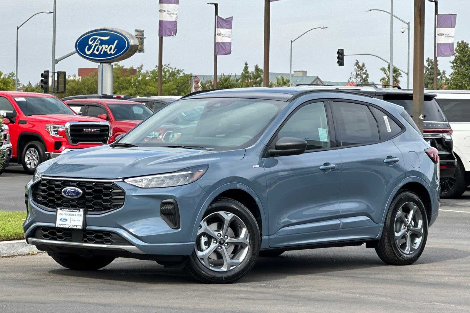 2024 Ford Escape ST-Line -
                Fresno, CA