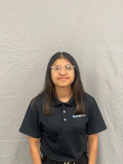 Staff member Jennie Hernandez from ID_57f147569650