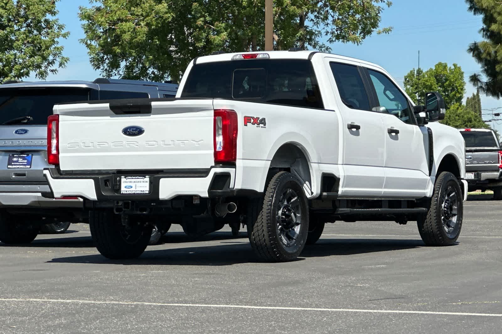 Thumbnail: 2026 Ford Econoline - 3