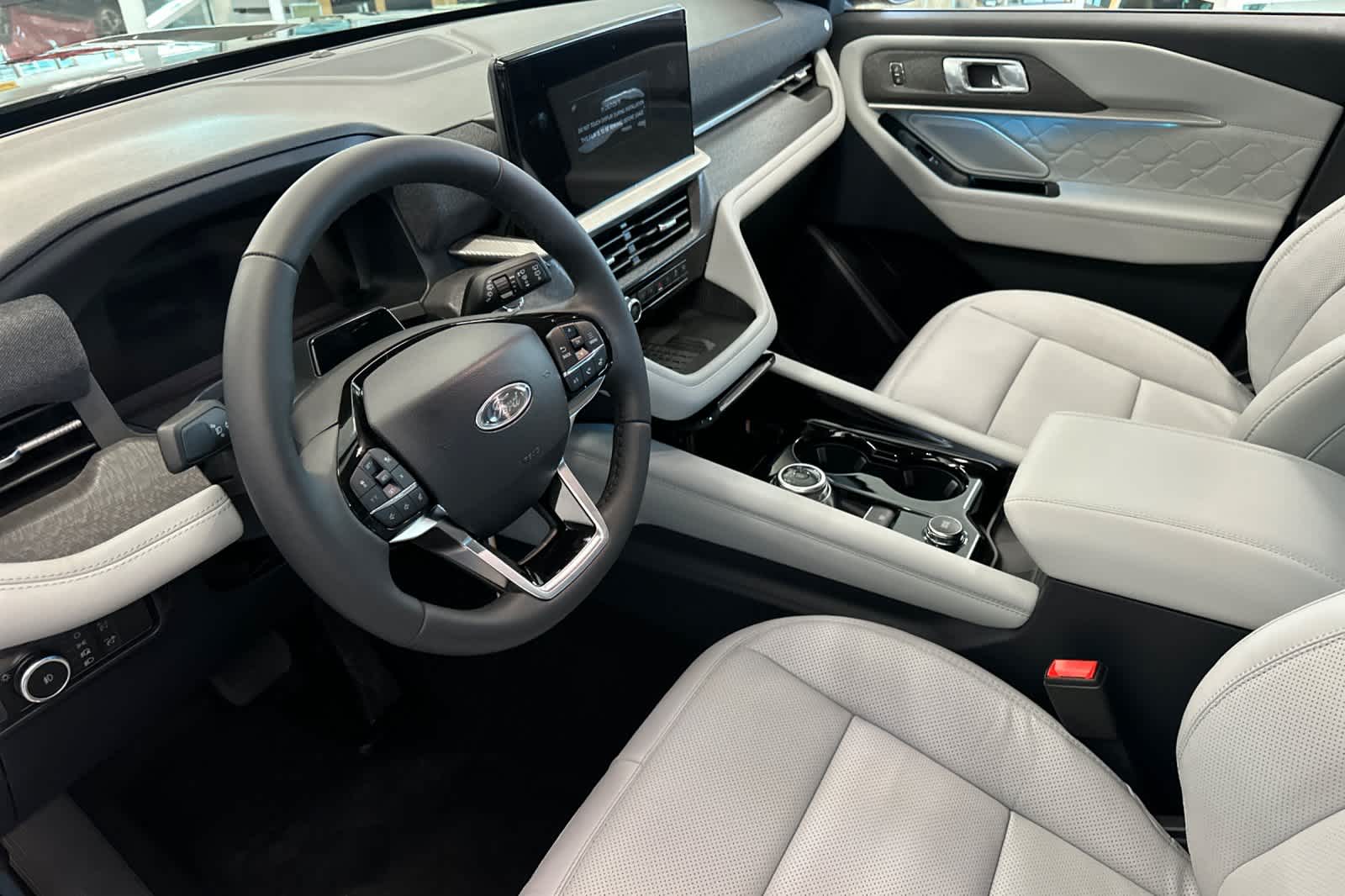 Thumbnail: 2025 Ford Explorer - 12