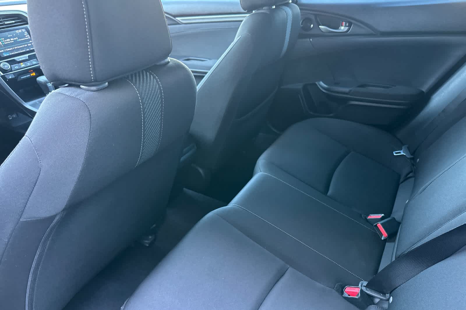 2018 Honda Civic Hatchback EX photo 3