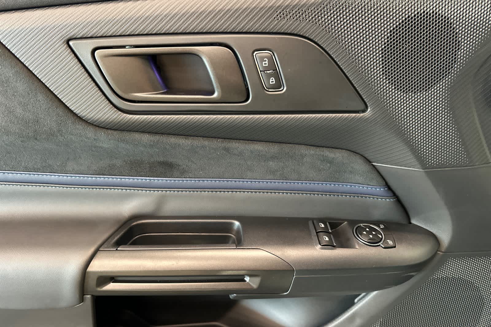 Thumbnail: 2025 Ford Mustang - 13