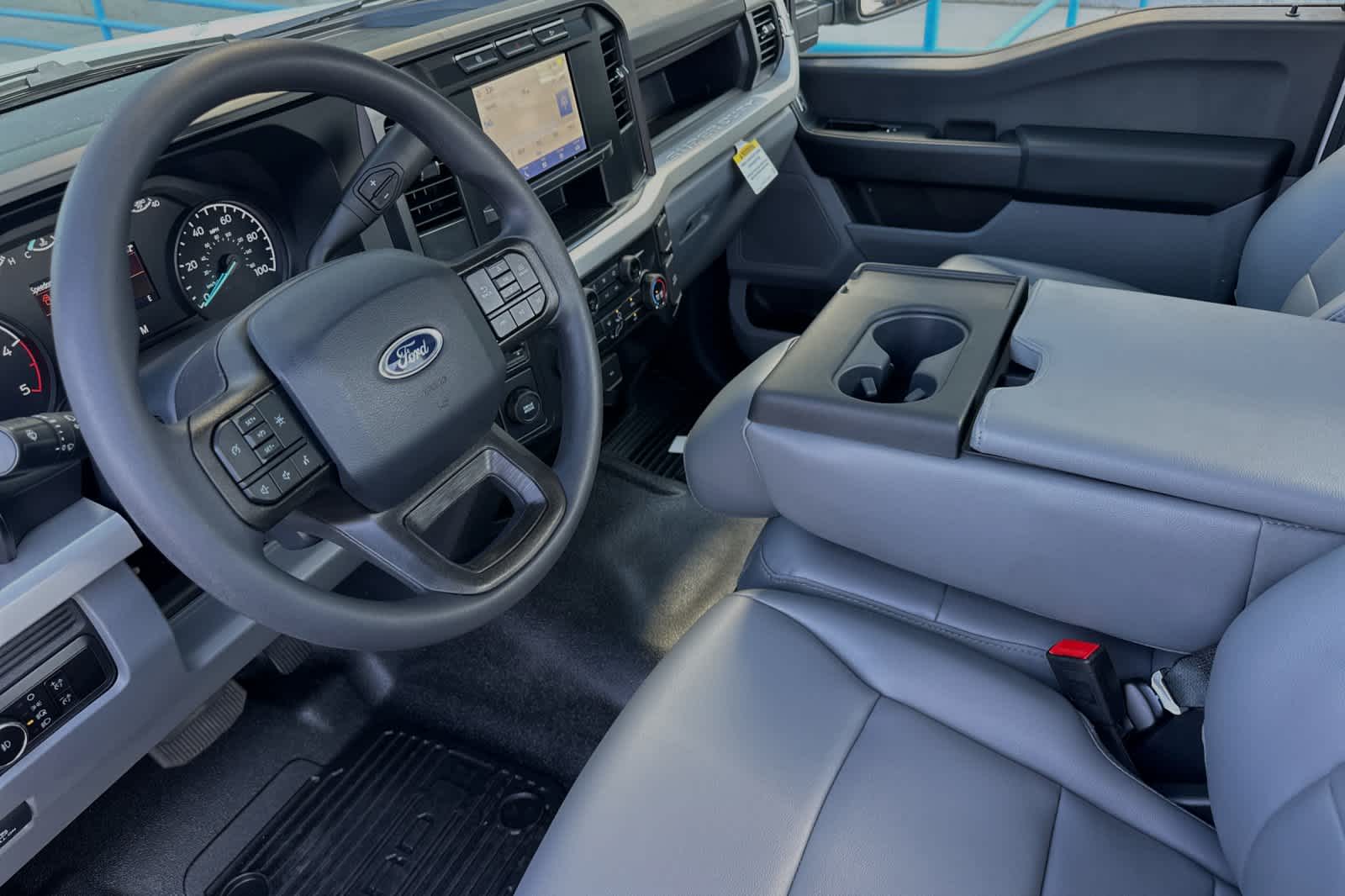 Thumbnail: 2024 Ford Econoline - 10