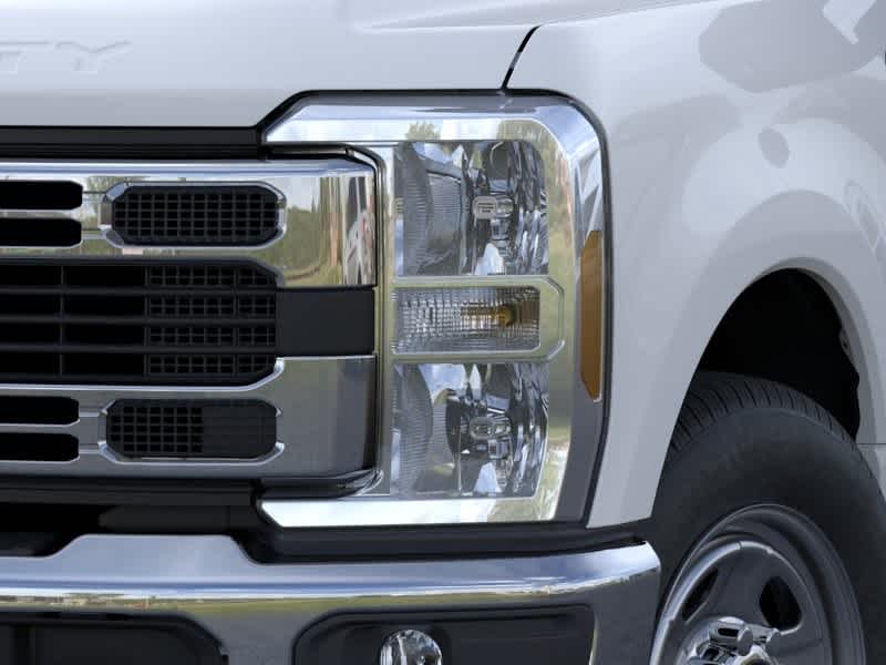 Thumbnail: 2026 Ford Econoline - 19