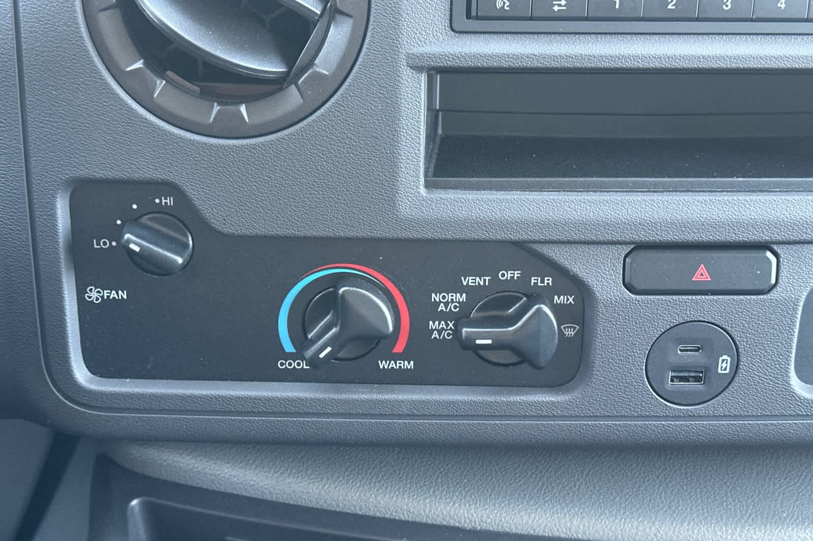 Thumbnail: 2026 Ford Econoline - 17