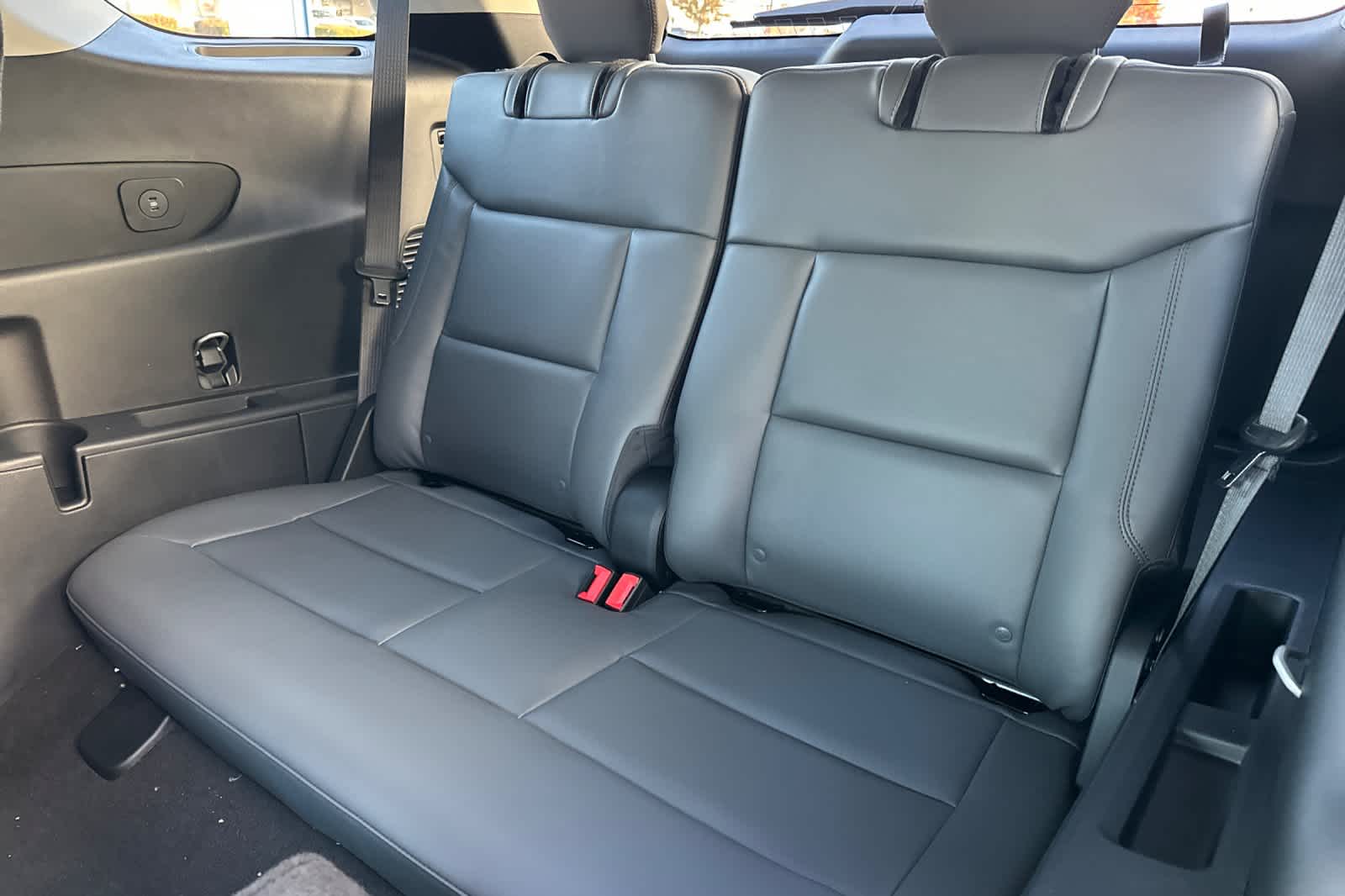 Thumbnail: 2026 Ford Explorer - 16