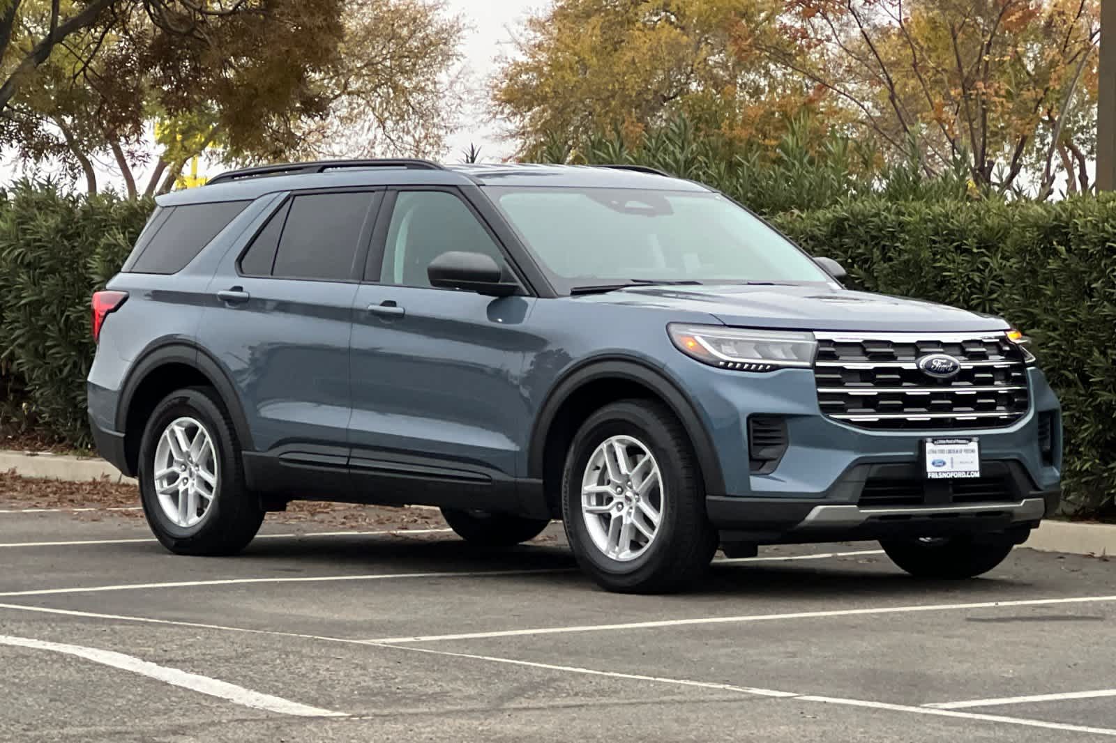 Thumbnail: 2026 Ford Explorer - 10