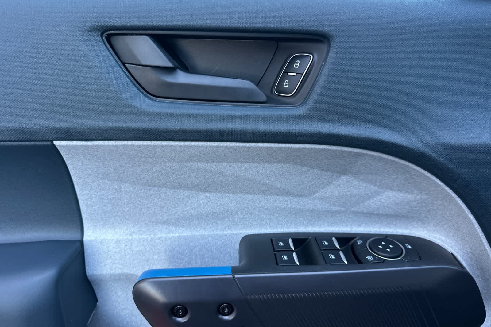 Thumbnail: 2025 Ford Maverick - 13