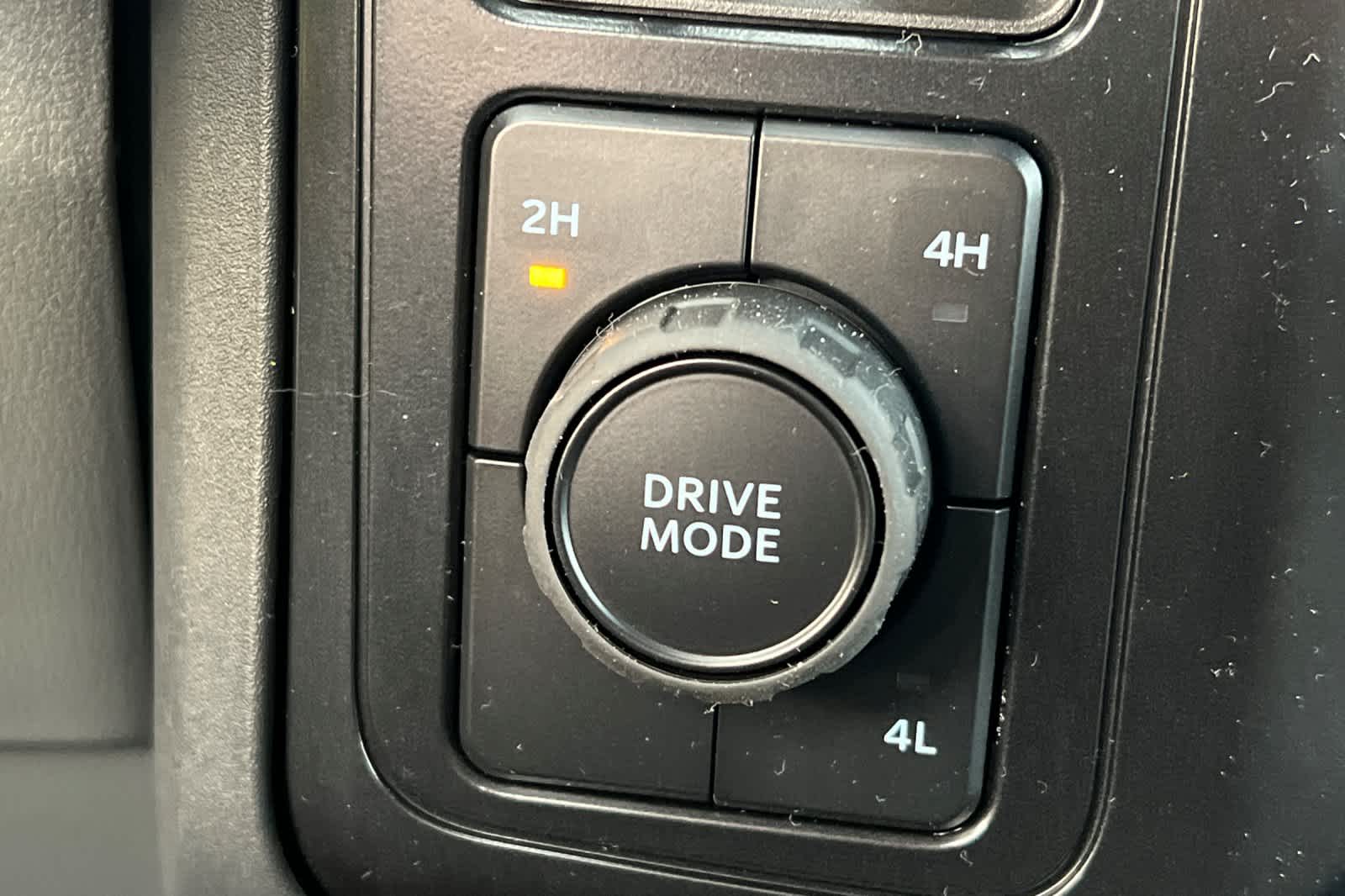 Thumbnail: 2026 Ford Econoline - 27