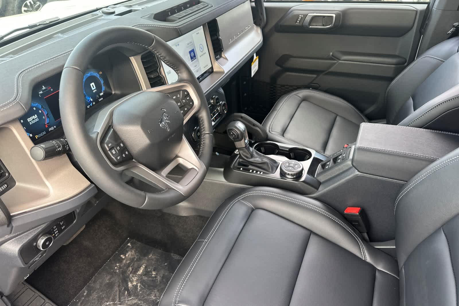 Thumbnail: 2025 Ford Bronco - 12