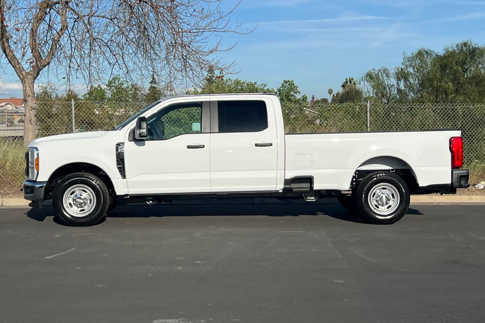 Thumbnail: 2026 Ford Econoline - 5