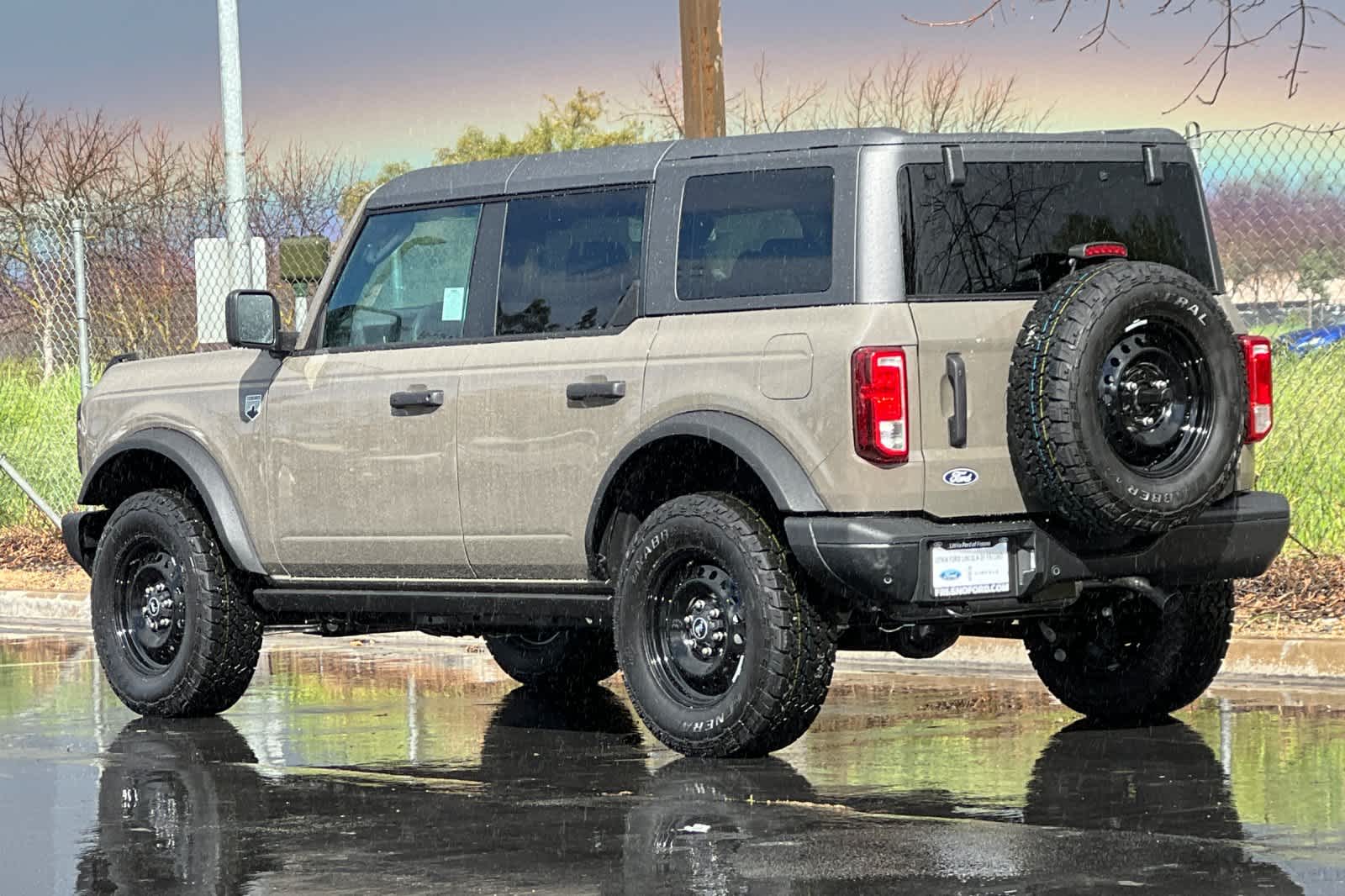 Thumbnail: 2026 Ford Bronco - 6