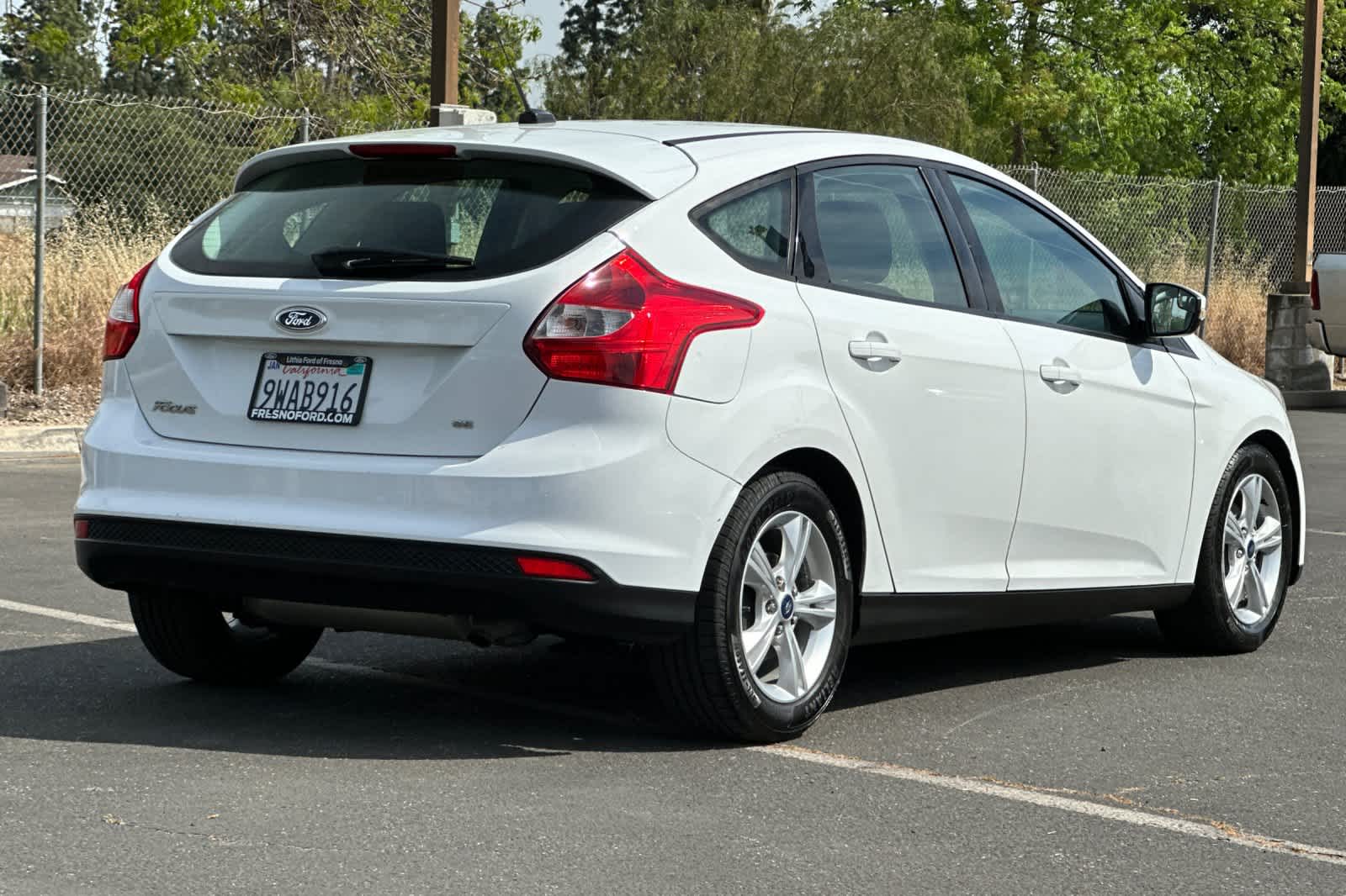 Used 2014 Ford Focus SE with VIN 1FADP3K25EL259754 for sale in Fresno, CA