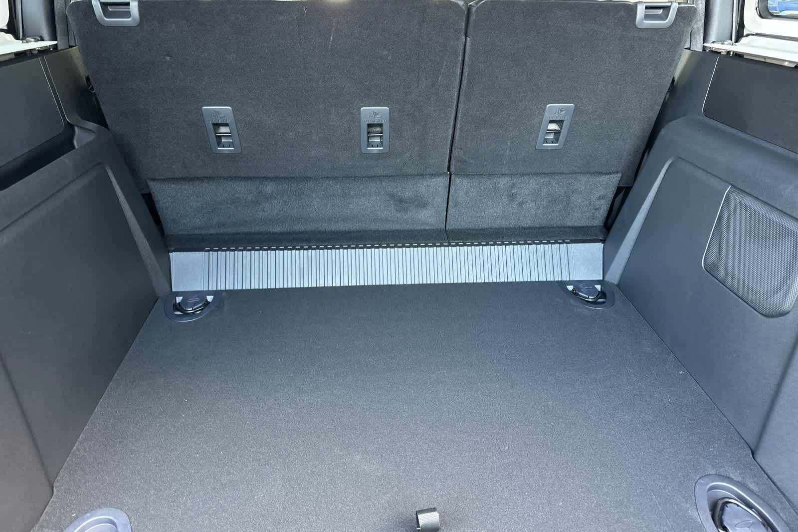 Thumbnail: 2025 Ford Bronco - 16