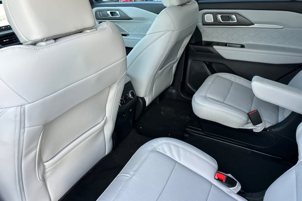 New 2025 Ford Explorer Platinum SUV