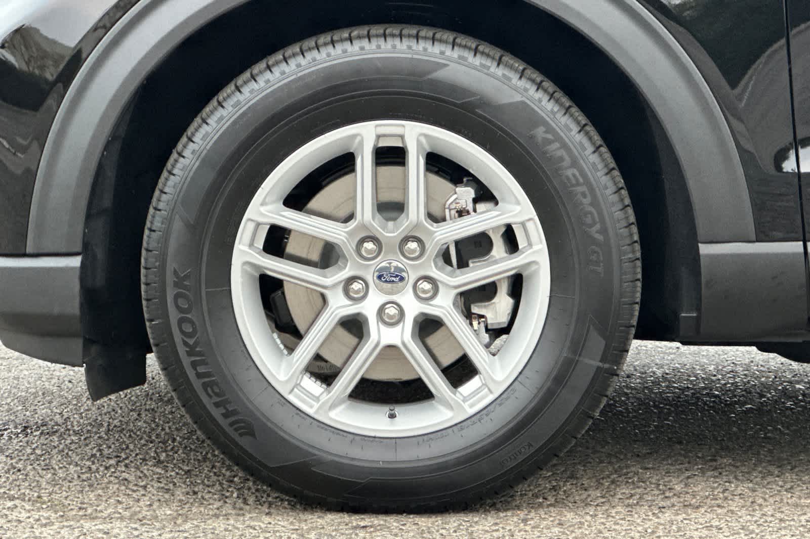 Thumbnail: 2026 Ford Explorer - 29