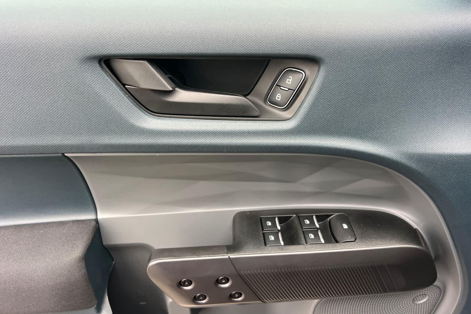 Thumbnail: 2025 Ford Maverick - 13