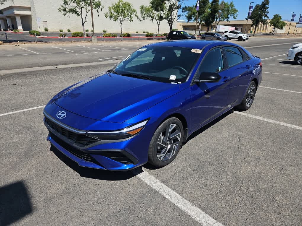 2025 Hyundai Elantra 2.0 SEL Sport IVT's photo