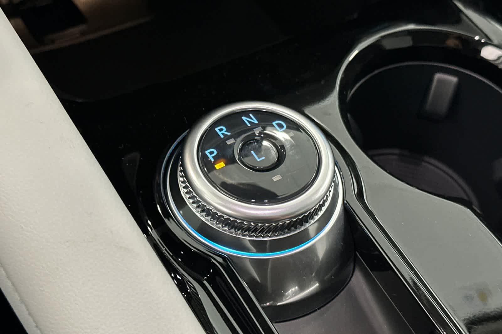 Thumbnail: 2025 Ford Explorer - 22