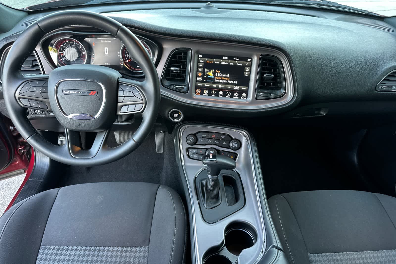 2023 Dodge Challenger GT photo 3