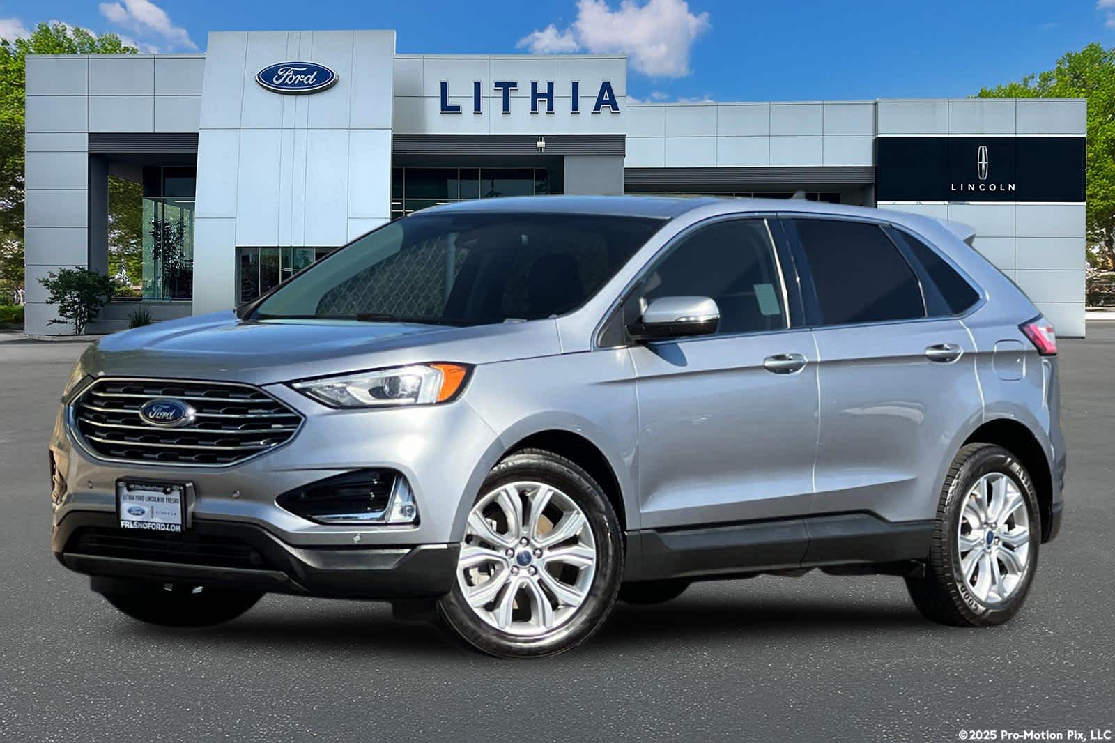 2022 Ford Edge Titanium AWD's photo