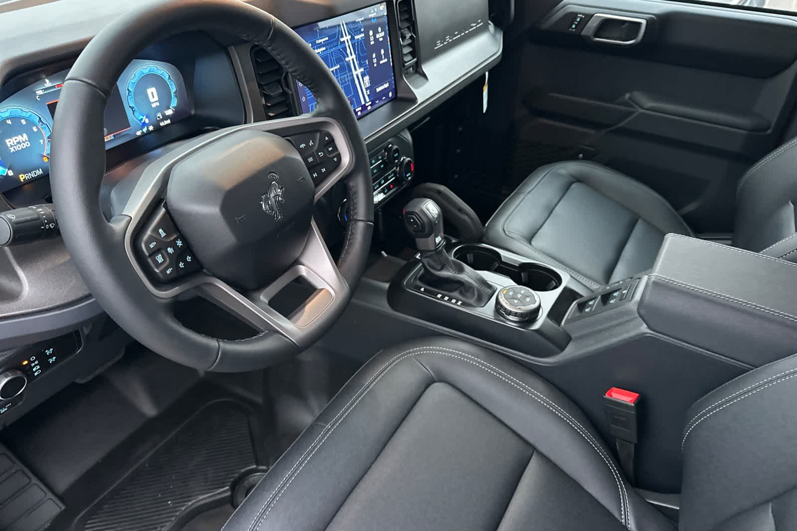 Thumbnail: 2025 Ford Bronco - 12