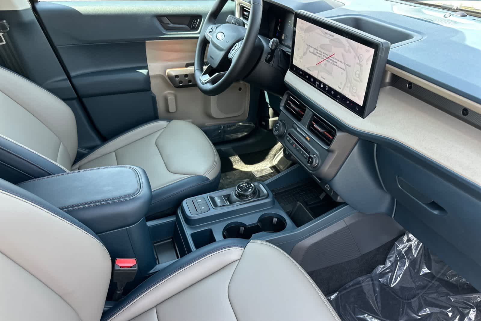 Thumbnail: 2025 Ford Maverick - 16