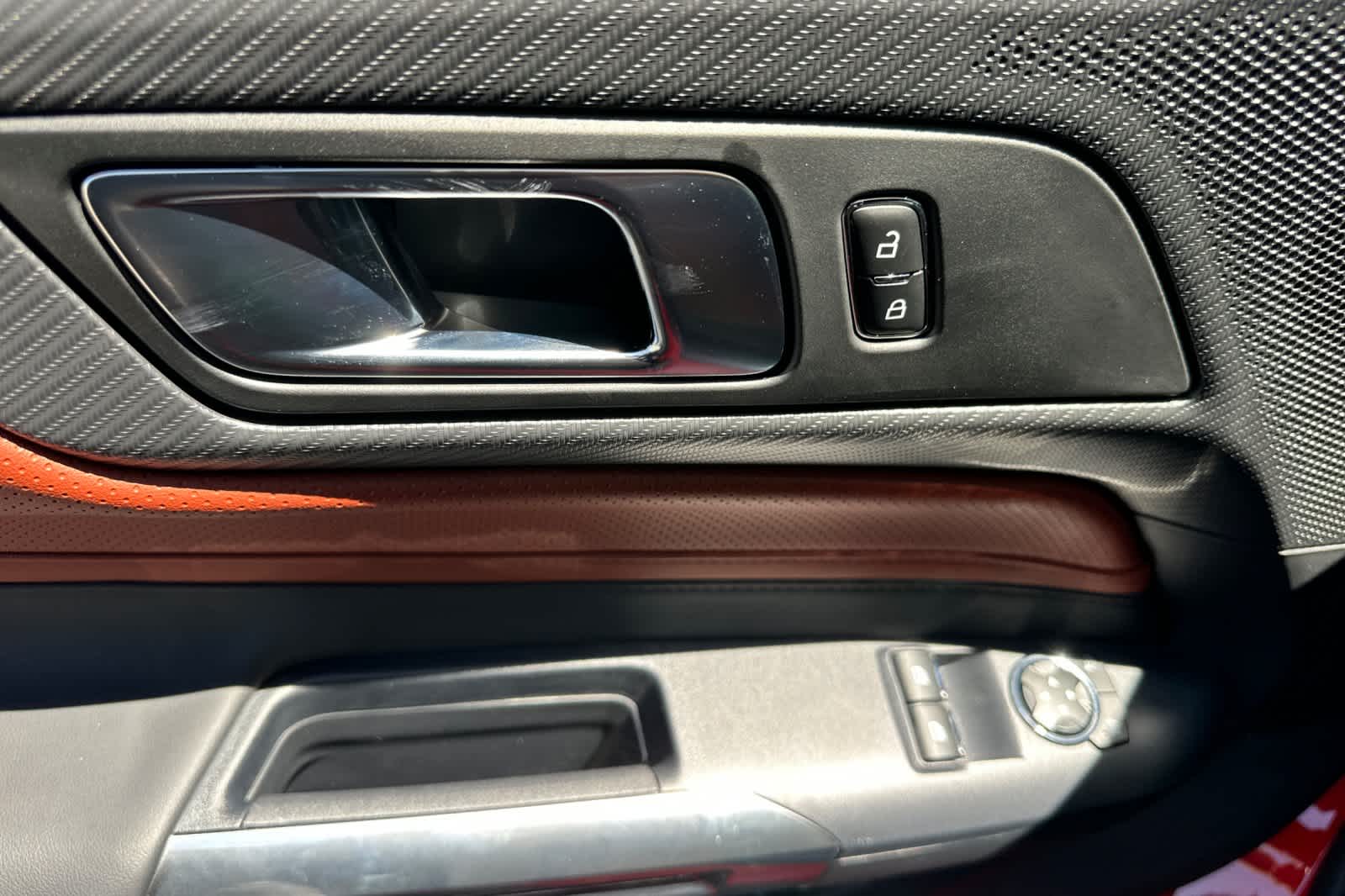 Thumbnail: 2025 Ford Mustang - 13