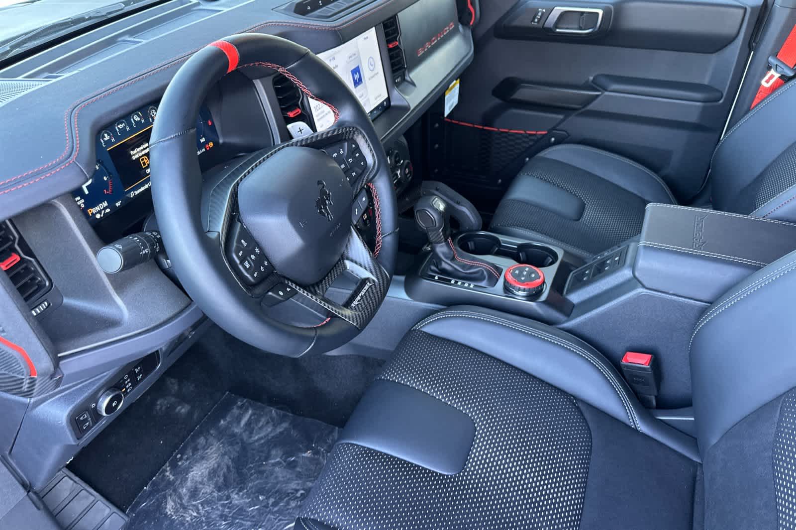 Thumbnail: 2025 Ford Bronco - 12