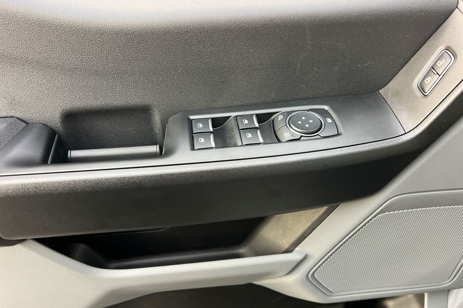 Thumbnail: 2026 Ford Econoline - 13