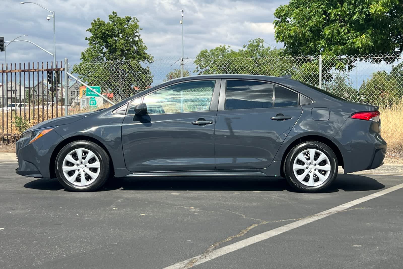 Thumbnail: 2024 Toyota Corolla - 6