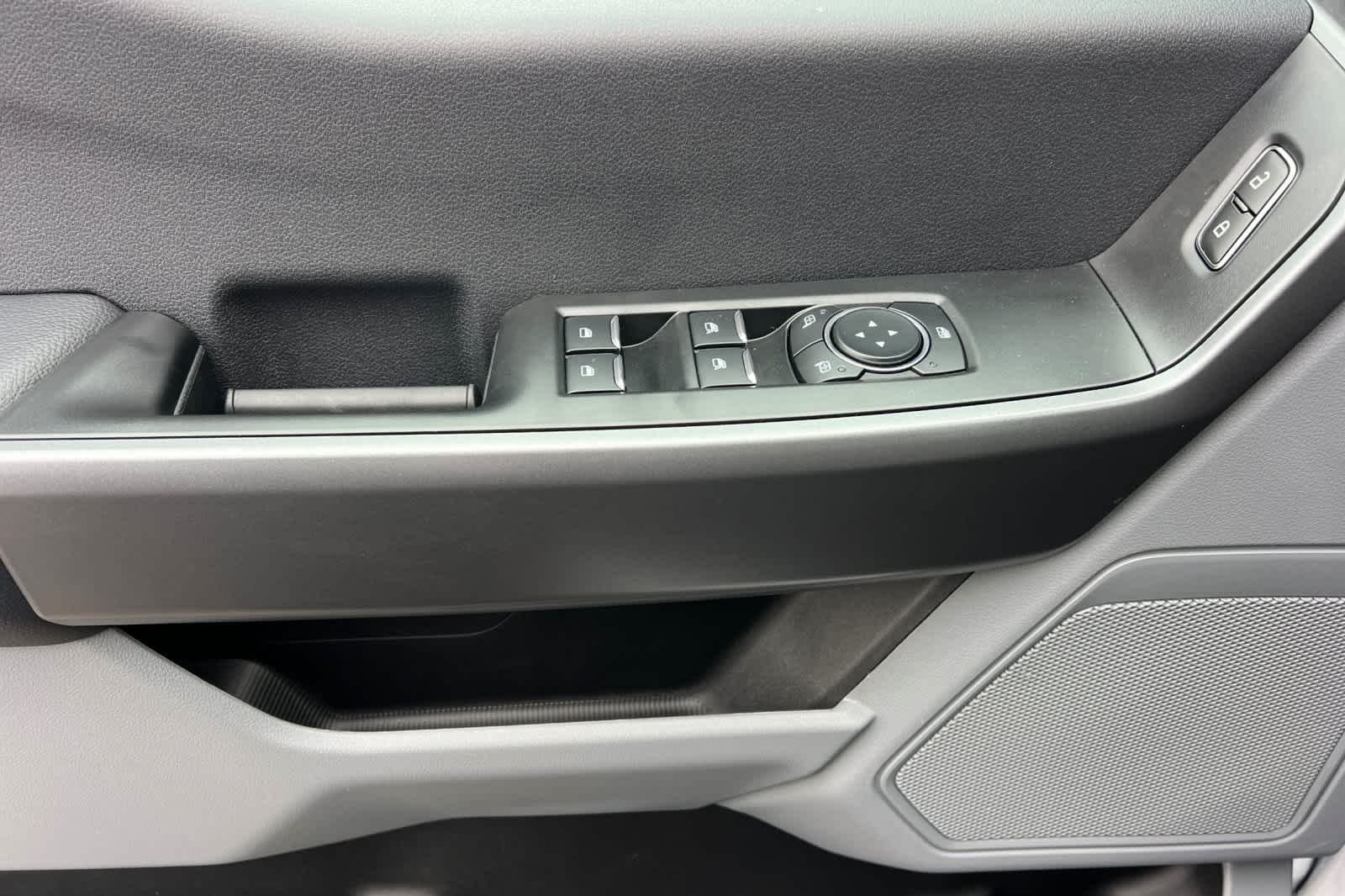 Thumbnail: 2026 Ford Econoline - 13