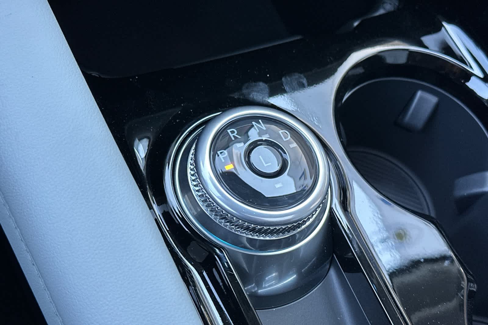 Thumbnail: 2025 Ford Explorer - 24